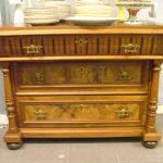 392 3038 CHEST OF DRAWERS